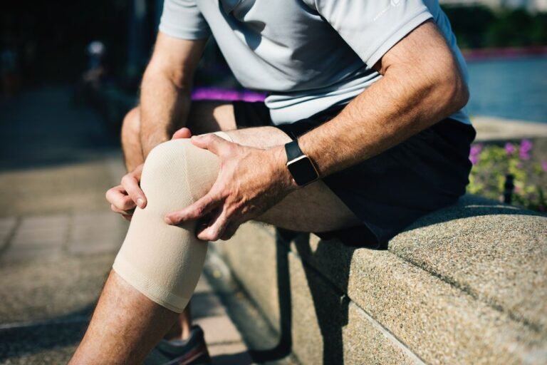 Managing OA Knee: Effective Strategies for Pain Relief