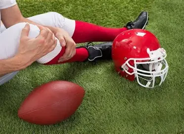 Most Common NFL Player Knee Injuries: What Every Football Fan and Patient Should Know